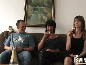 Na krawędzi krzesła  ...
