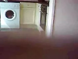 Dziewczyny pozują z  ...
